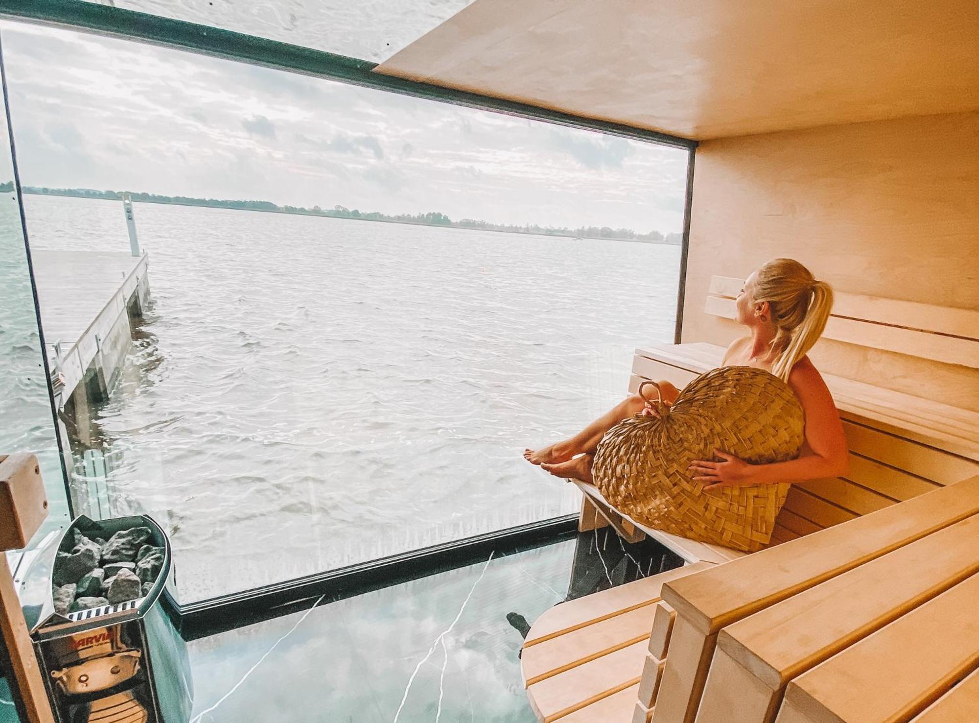 Yacht - Houseboat - Pedal Boat, Motorboat Free * Mielno (Koszalin)